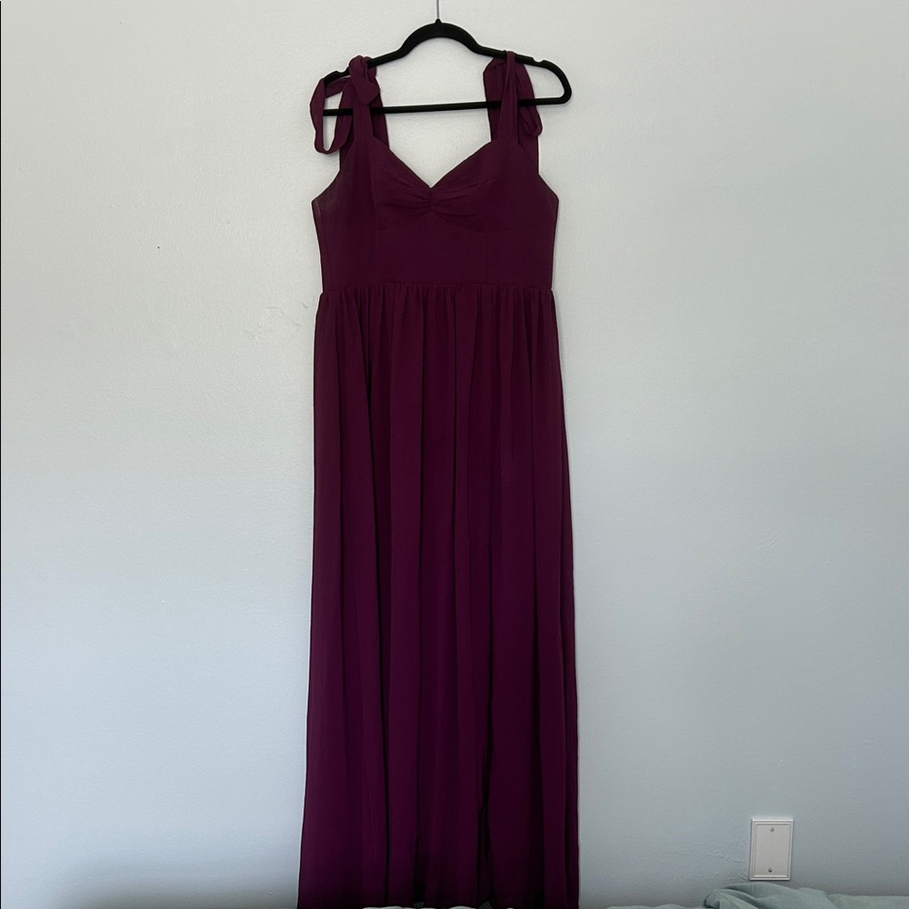 Lulu's Plum Tie-Shoulder Maxi Dress